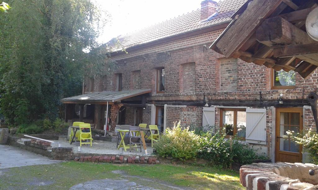 AUBERGE du BORD des EAUX - Demi-pension assurée sur réservation Saint-Amand-les-Eaux Exterior foto